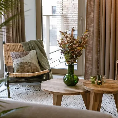 Huswell - Beautiful & Warm With Terrace In Oostende